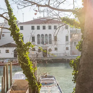 casa-santandrea-venice.hotelinveneto.com/