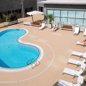 https://novotel-milano-malpensa-aeroporto.italymilanhotels.net