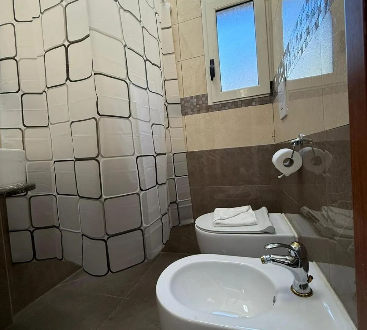 ***  Rosa Italia Hotel Roma Italy
